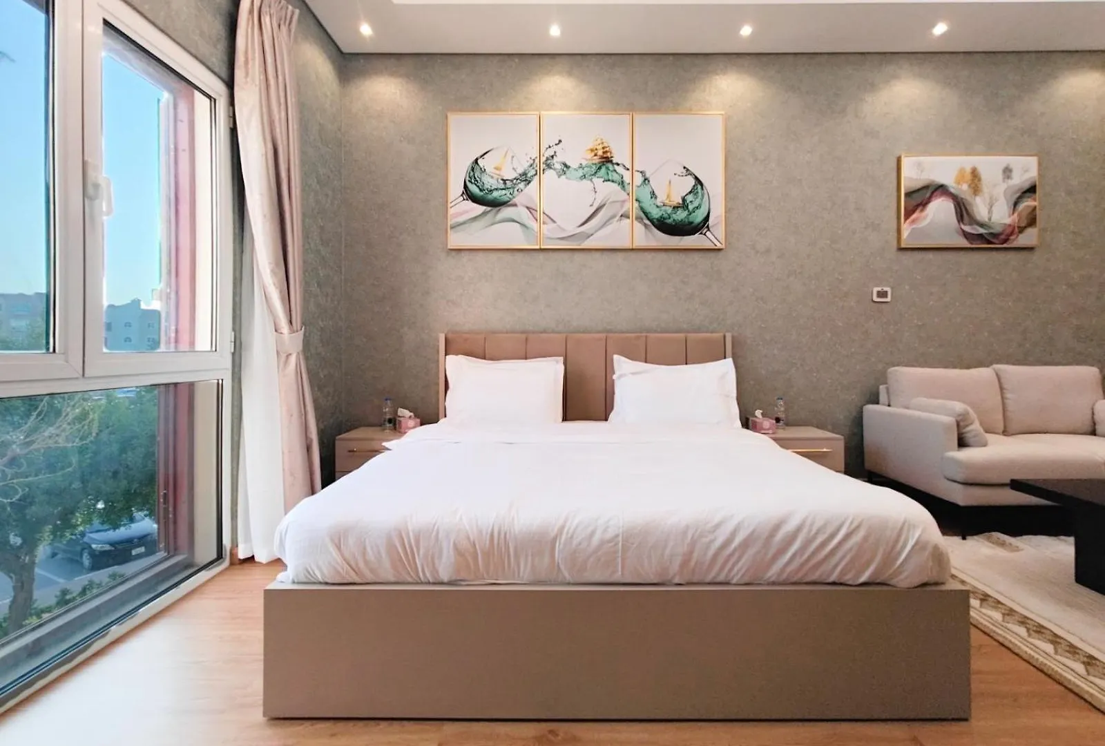 Stunning Studio At Discovery Gardens Building # 77 Near Metro Station By Al Sarya Holiday Home Ντουμπάι 0*,